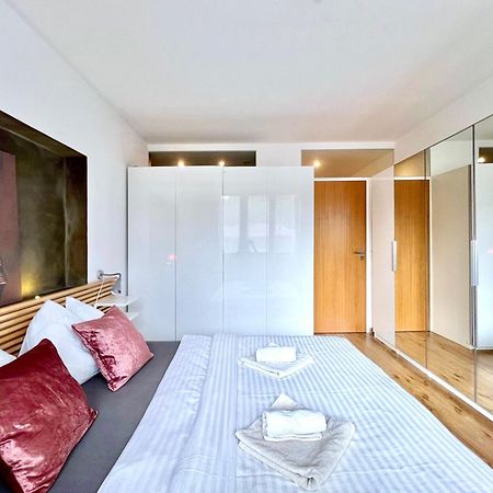 Jana'S Apartment, Free Parking ปราก ภายนอก รูปภาพ
