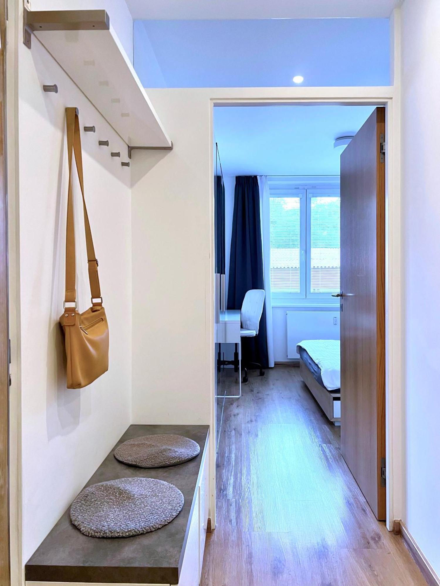 Jana'S Apartment, Free Parking ปราก ภายนอก รูปภาพ