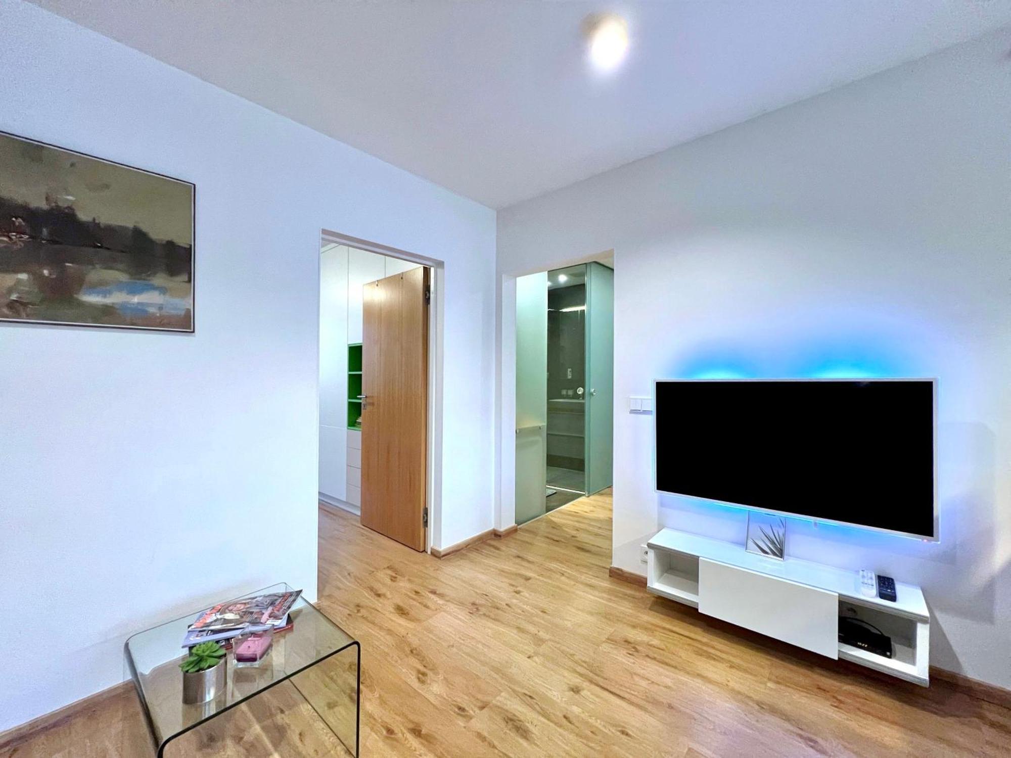Jana'S Apartment, Free Parking ปราก ภายนอก รูปภาพ